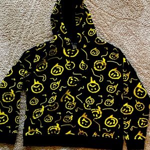 EMPYRE medium smile hoodie. Very easy to layer. Lightly used.